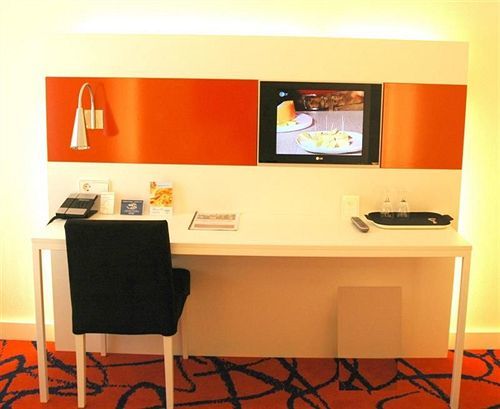 โรงแรมแอมบาสซาเดอร์ Frankfurt am Main ภายนอก รูปภาพ